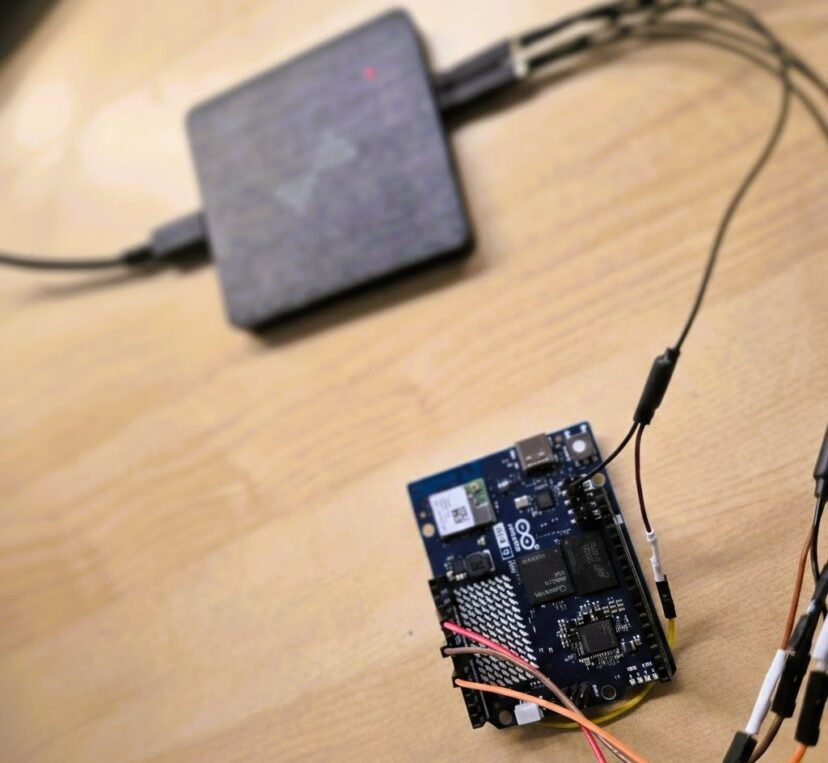 Arduino Uno Q: The Truth About its Boot-Up Performance