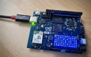 Read more about the article Arduino Uno Q: A New Paradigm.
